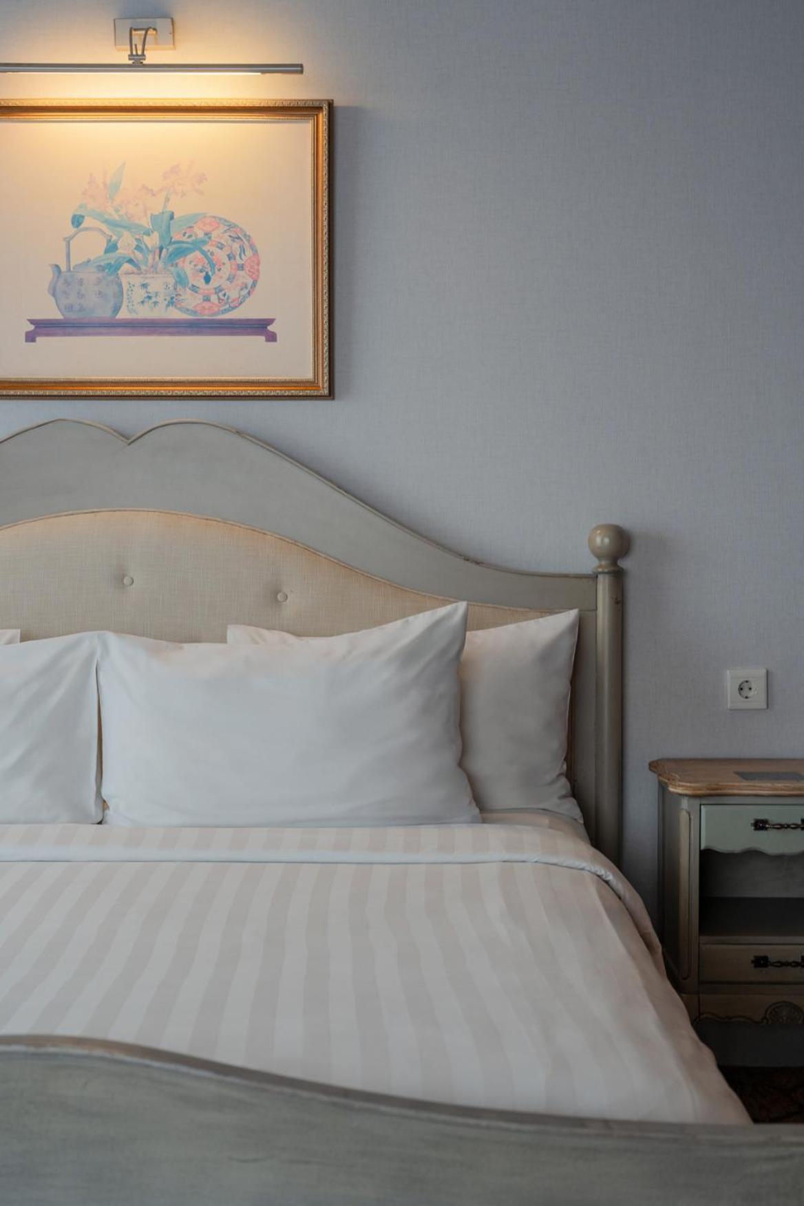 The Capital Hotel Surabaya Ngoại thất bức ảnh