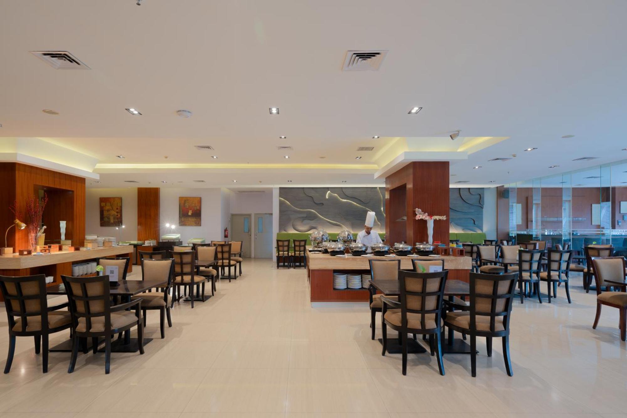 The Capital Hotel Surabaya Ngoại thất bức ảnh