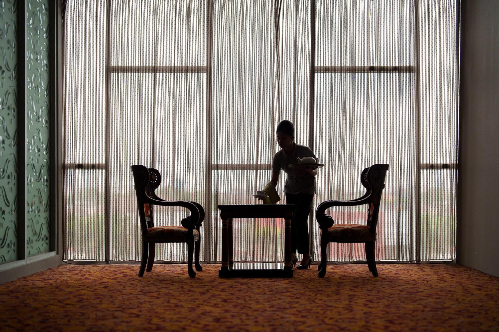 The Capital Hotel Surabaya Ngoại thất bức ảnh